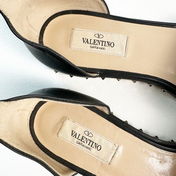 VALENTINO Black Flat Rockstud City Soul Sandal Size 39.5 US 9.5 Ankle Strap - Picture 9 of 12
